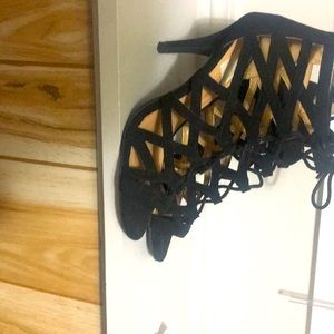 Christian Siriano size 8 USA